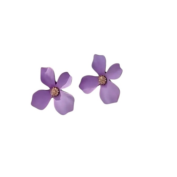 Whimsy_and_Rose Jewelry - Purple Flower Stud Earrings